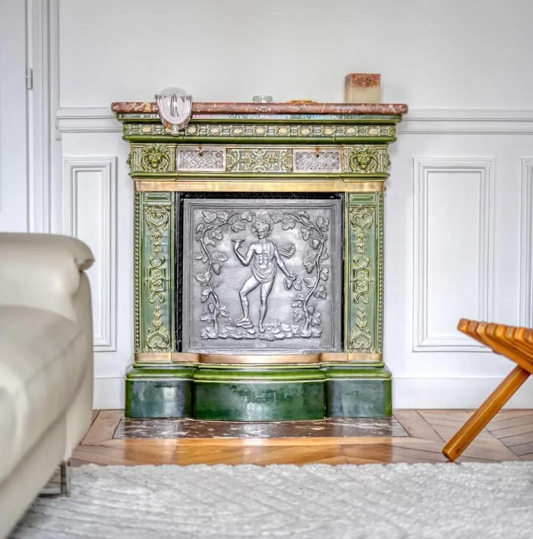 Flexliving - Bedroom - Vincent Auriol Paris Tatil Evi