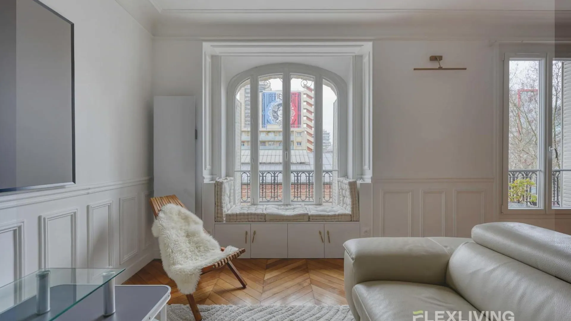 Flexliving - Bedroom - Vincent Auriol Paris Tatil Evi